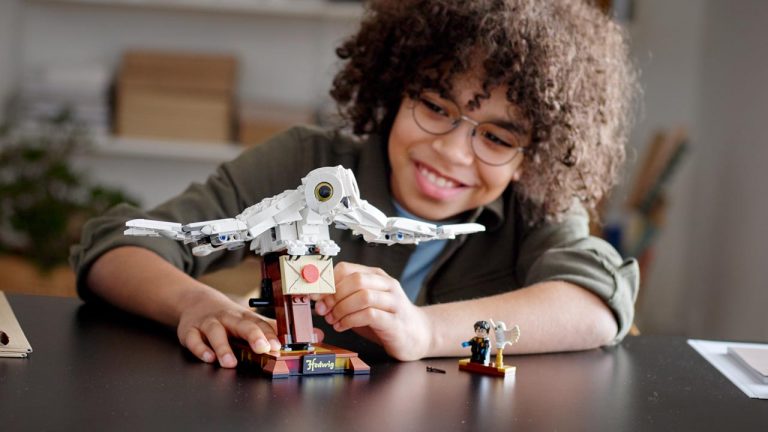 Usa a magia para contruir os novos LEGO de Harry Potter