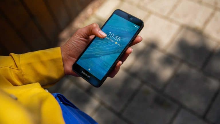 Smartphone modular e sustentável? Sim, chama-se Fairphone 3 e está à venda na NOS