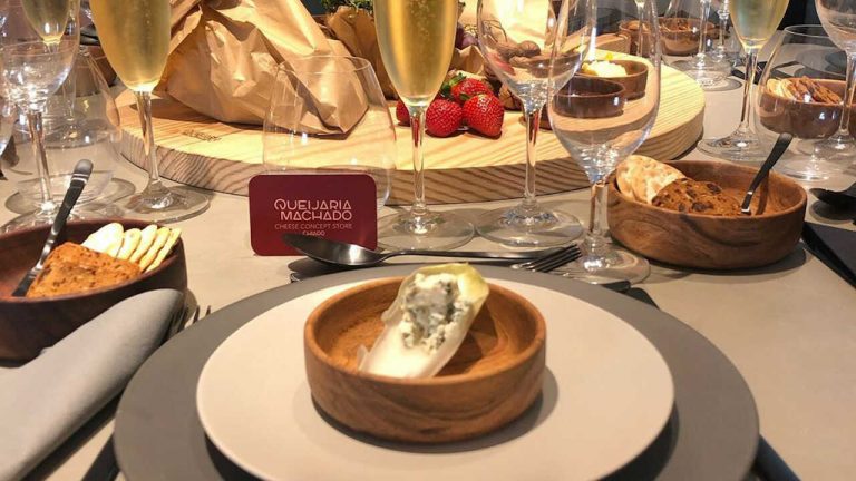 Lisboa tem um novo espaço para os apreciadores dos bons sabores e amantes de queijo