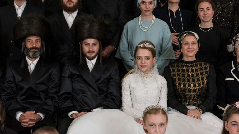 Unorthodox – Fugir da ortodoxia para renascer