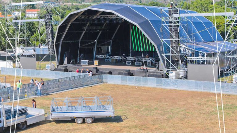 Não há EDP Vilar de Mouros este ano, mas haverá um evento drive-in nas mesmas datas