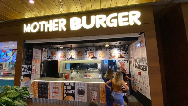 Os hambúrgueres vegan da Mother Burger chegaram ao Amoreiras Shopping Center