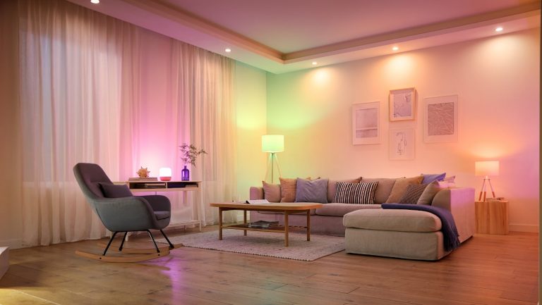 Signify faz chegar a Portugal os produtos de iluminação inteligente da WiZ