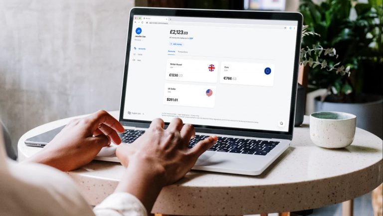 Clientes Revolut já podem aceder às suas contas através do PC