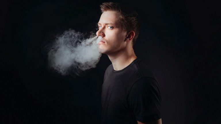 Daniel Sloss regressa a Portugal ainda este ano