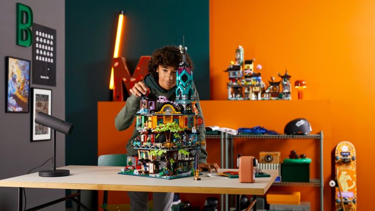 Ninjago celebra 10 anos com novos sets e outras novidades
