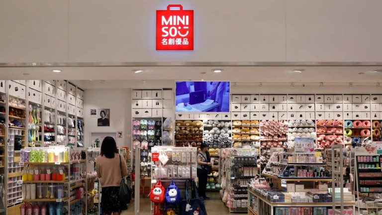 Miniso vai começar a abrir lojas em Portugal. A primeira é em Gaia