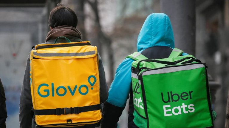 Plataformas de delivery já cobram pelos sacos extra