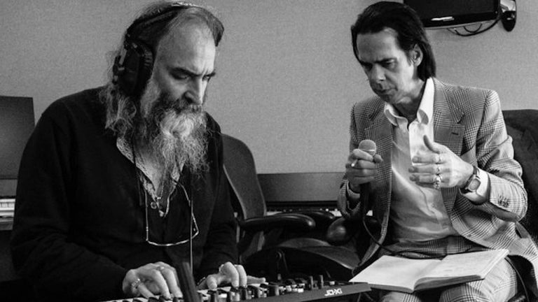 Surpresa! Já podem ouvir Carnage, o novo álbum de Nick Cave