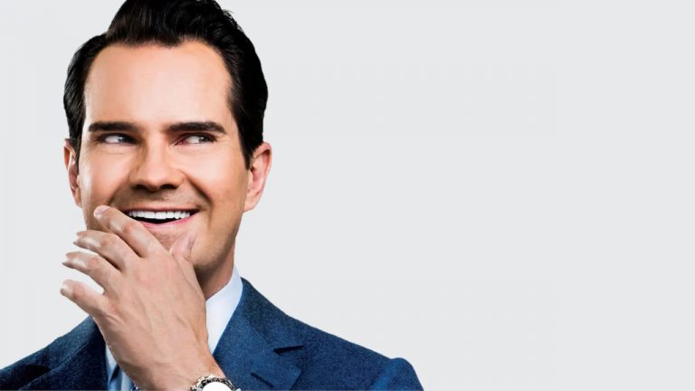 Jimmy Carr de regresso a Portugal em 2022