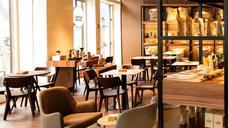 Delta The Coffee House Experience. Aqui convida-se a sentir o café