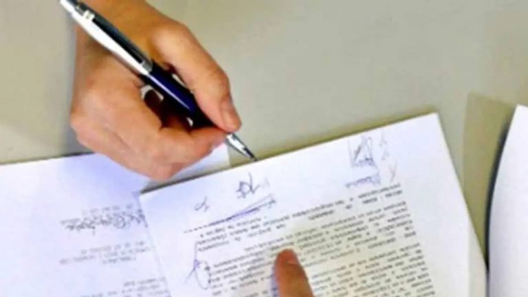 Letras pequeninas passam a ser proibidas nos contratos de adesão a 25 de agosto