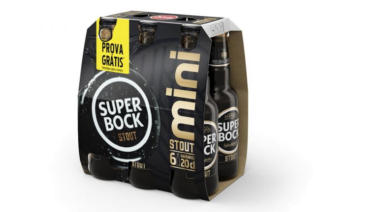 Super Bock está a reembolsar o valor de compra de um pack de seis cervejas Super Bock Stout Mini