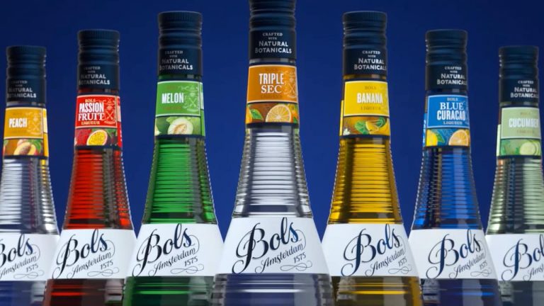 Bols, a primeira marca de cocktails do mundo, fez chegar novos botânicos naturais a Portugal