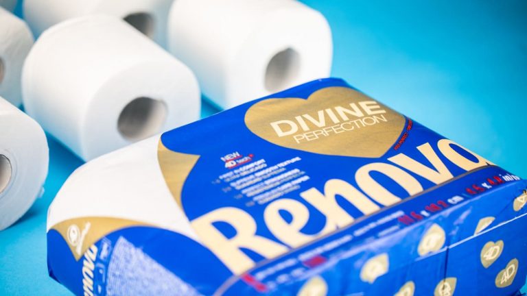 Renova está a reembolsar o valor de compra de novas embalagens de papel higiénico ou rolos de cozinha