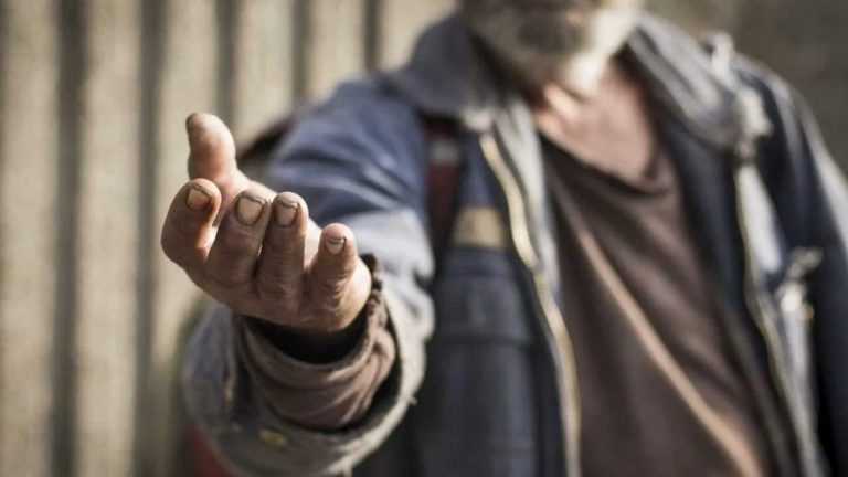 Parlamento Europeu quer tirar sem-abrigo das ruas até 2030