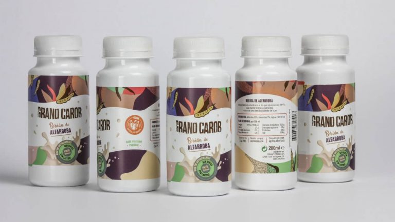 Grand Carob. Esta é a primeira bebida vegetal de alfarroba no mercado