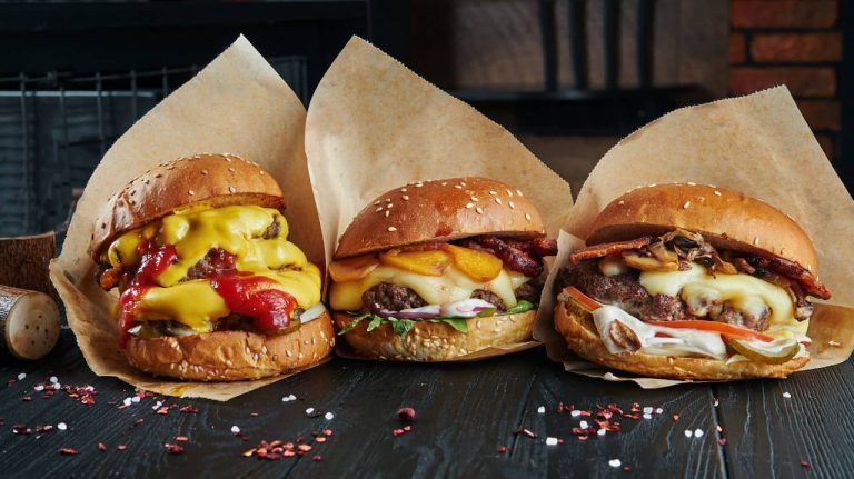 Meat & Bun. Há hambúrgueres para todos os gostos nos novos spots de Setúbal e Sesimbra