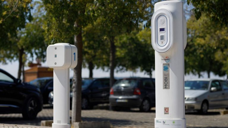 Lisboa ganhou mais 24 tomadas para carregar veículos elétricos
