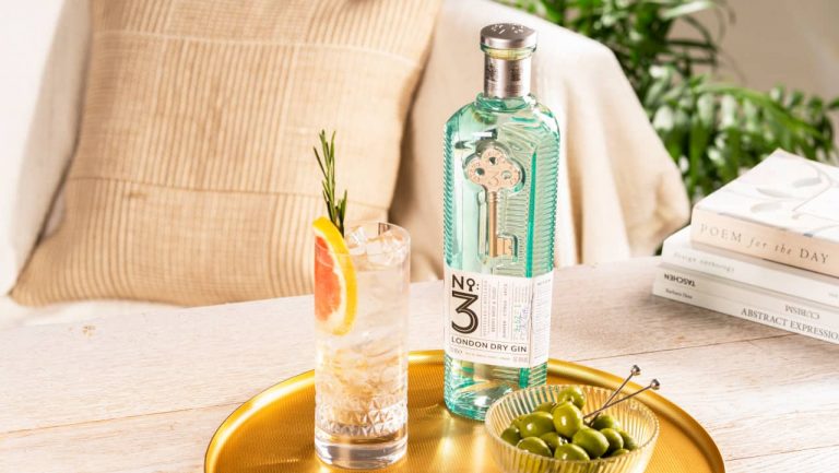 No.3 London Dry Gin tem nova garrafa que é uma obra de arte