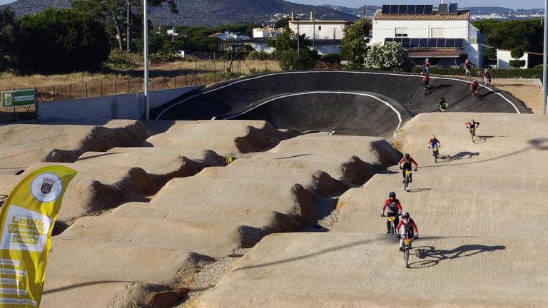 Há uma nova pista de BMX em Quarteira pensada para atrair eventos internacionais