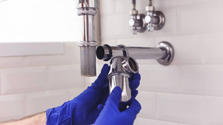 7 dicas práticas para desentupir canos em casa