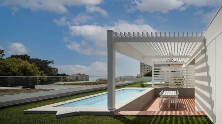 Podem respirar o mar e ouvir os passarinhos no novo refúgio na Vila da Ericeira