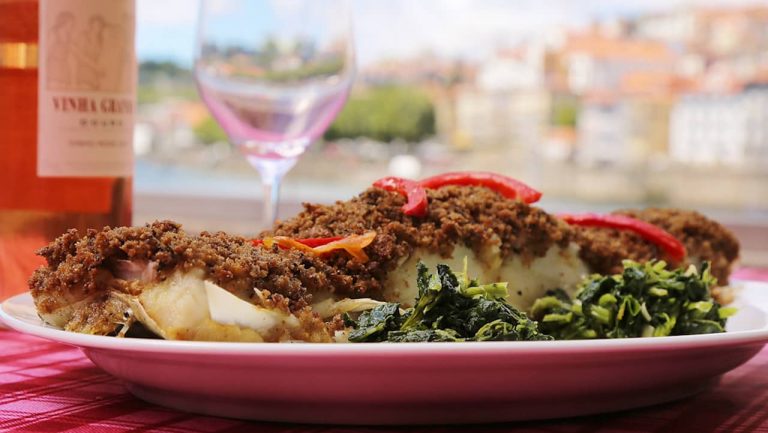 Há um novo restaurante em Gaia que nos convida a comer um bom bacalhau