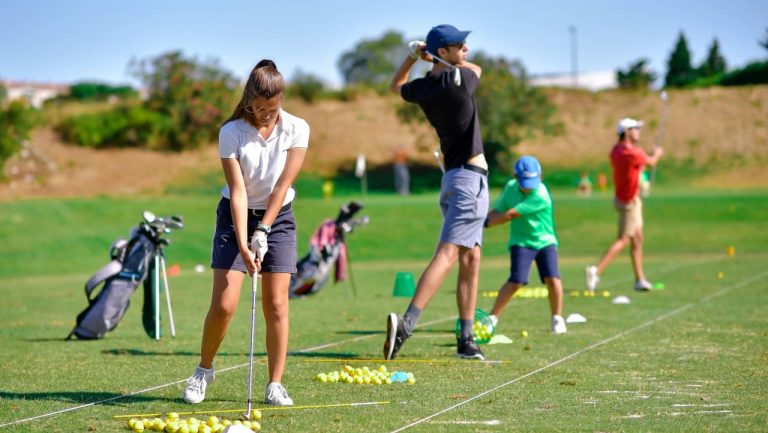 Sintra é o primeiro concelho a nível nacional a adotar o golfe entre as práticas desportivas no programa curricular