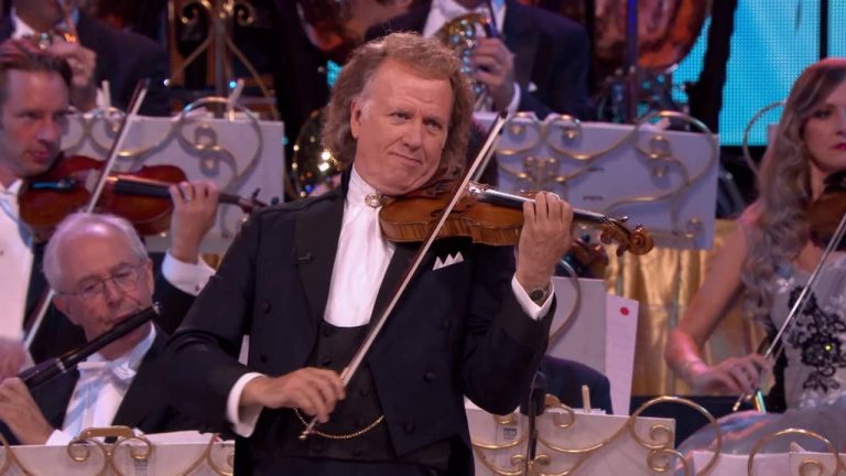 André Rieu marca quarto concerto em Portugal