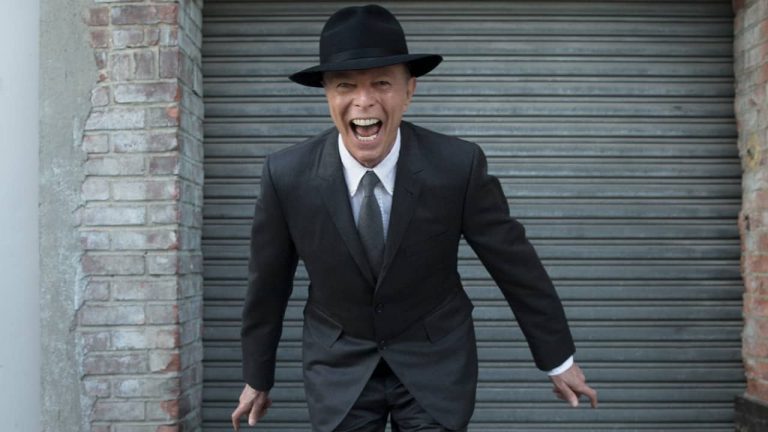 Londres recebe duas lojas pop-up dedicadas a David Bowie