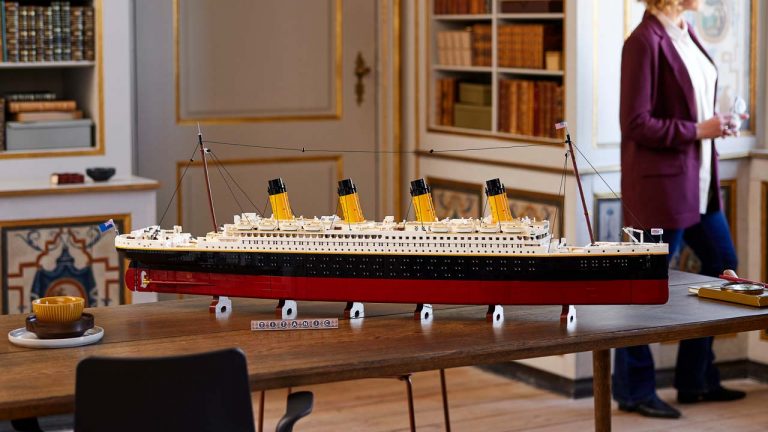 Sê o Rei ou Rainha do mundo com o LEGO Titanic