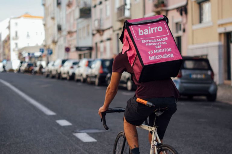 Bairro chega às Laranjeiras para entregar produtos de supermercado em 15 minutos