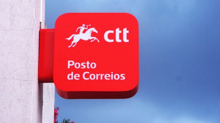 CTT reabrem loja em Gavião