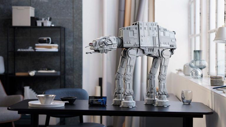 O icónico AT-AT junta-se aos maiores sets LEGO Star Wars de sempre