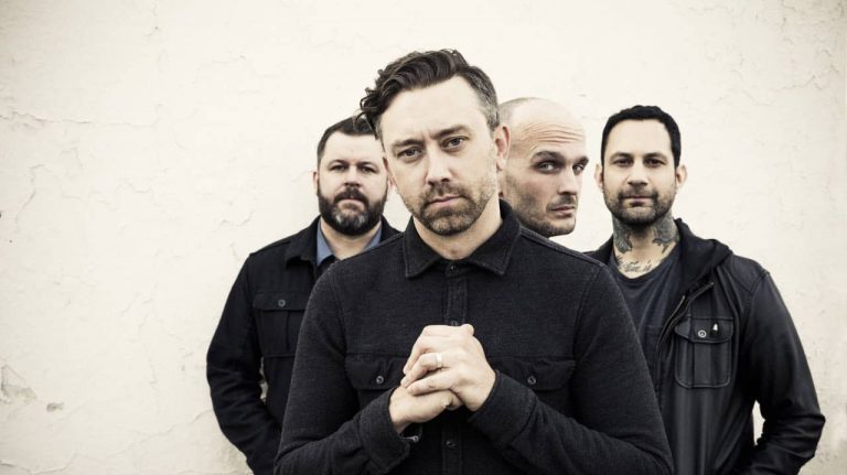 VOA – Heavy Rock Festival ganha dia extra e confirma Sabaton e Rise Against