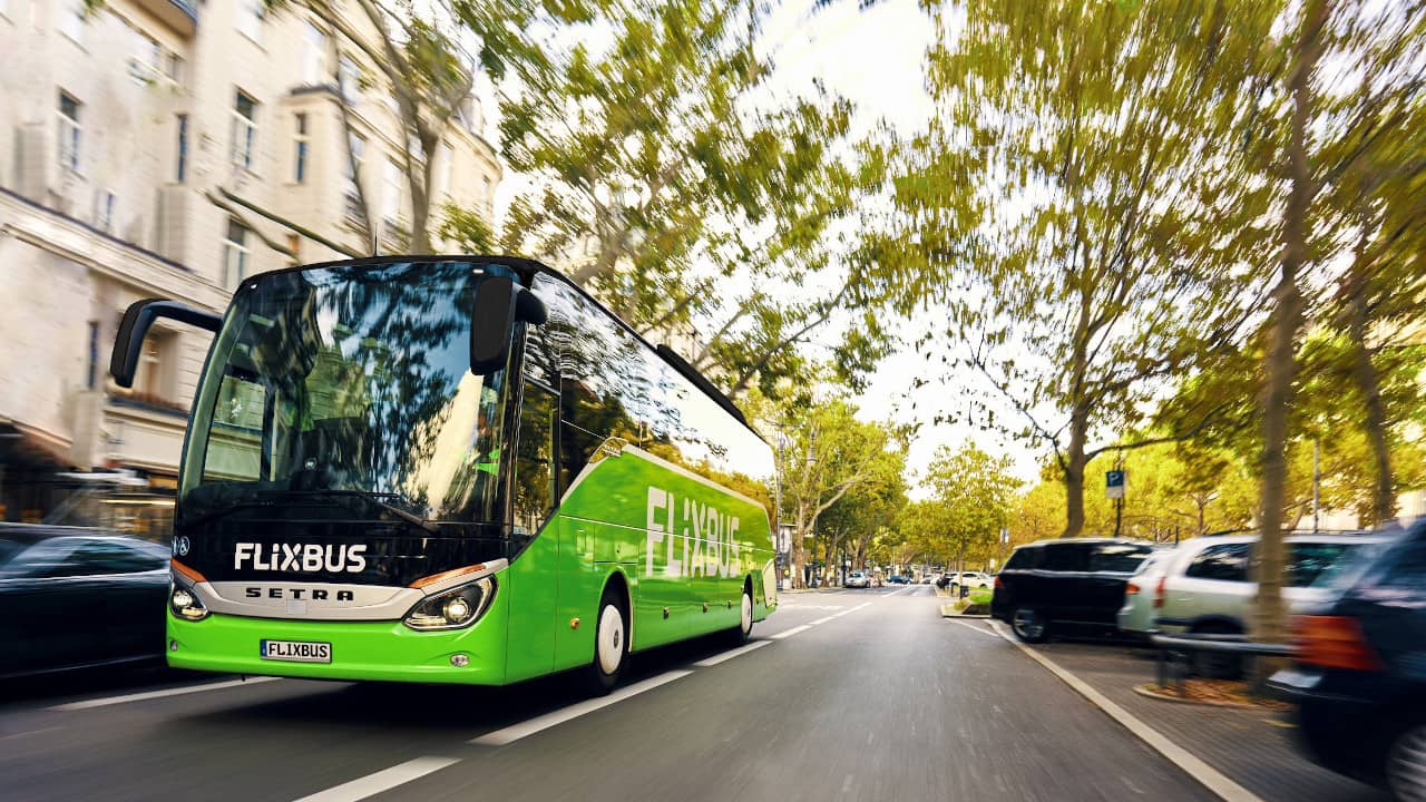 FlixBus Expands Routes: New Connections from Lisbon to Rio Maior, Batalha, and More!