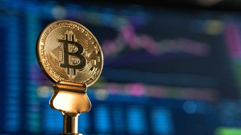 Quais são as verdadeiras vantagens de converter BTC para EUR?