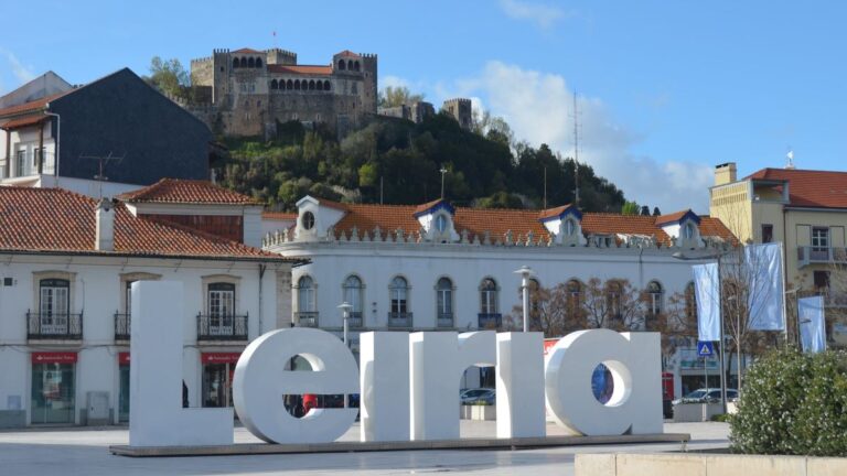 Leiria: maioria das escolas reabre a partir de quarta-feira com garantias de segurança