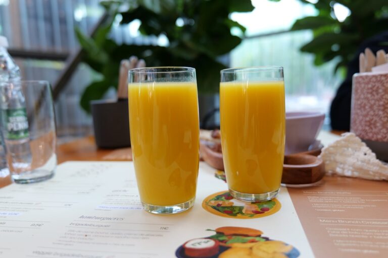 Novas normas europeias obrigam rótulos de sumos a esclarecer quantidade de açúcar