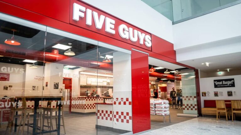 Five Guys falha promessa e já não chega a Portugal em 2025