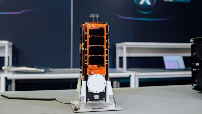 Guimarães acolhe primeira fábrica de satélites óticos em Portugal