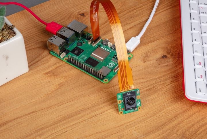 Raspberry Pi AI Camera