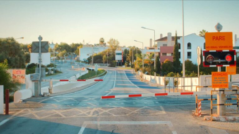 Portugal vai eliminar 135 passagens de nível até 2030