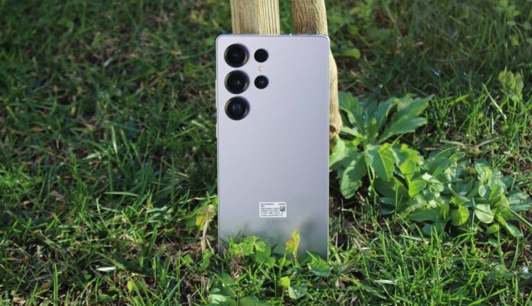 A Samsung ativou o VoLTE por defeito nos seus equipamentos com o Android 15