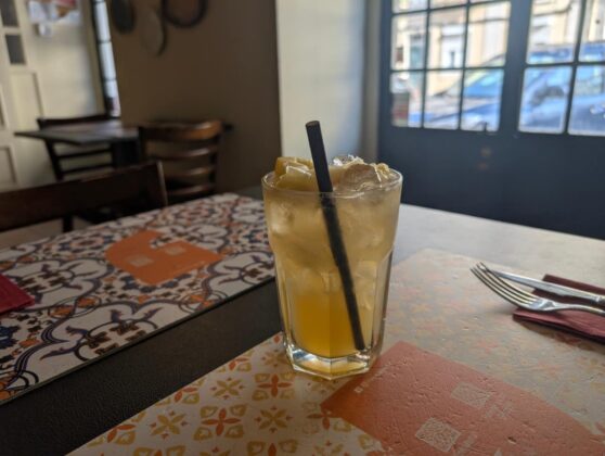 francesinha do bairro cocktail