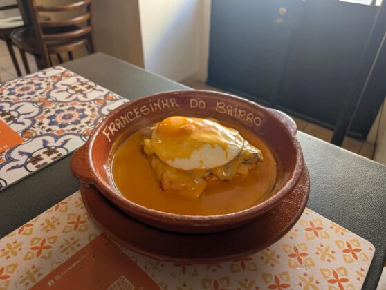 Francesinha do Bairro