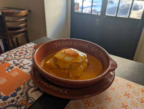 Francesinha do Bairro