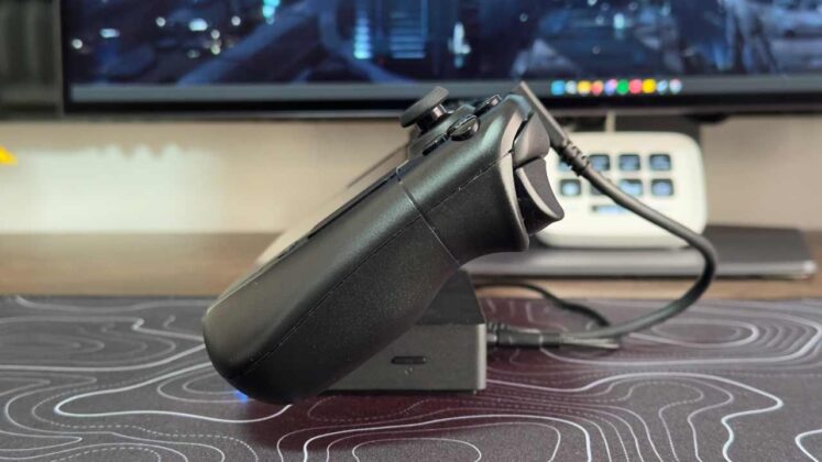 Razer Handheld Dock Chroma