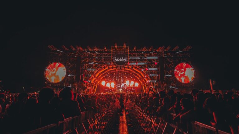 Quim Barreiros e Sara Correia entre os primeiros nomes anunciados para O Sol da Caparica 2026